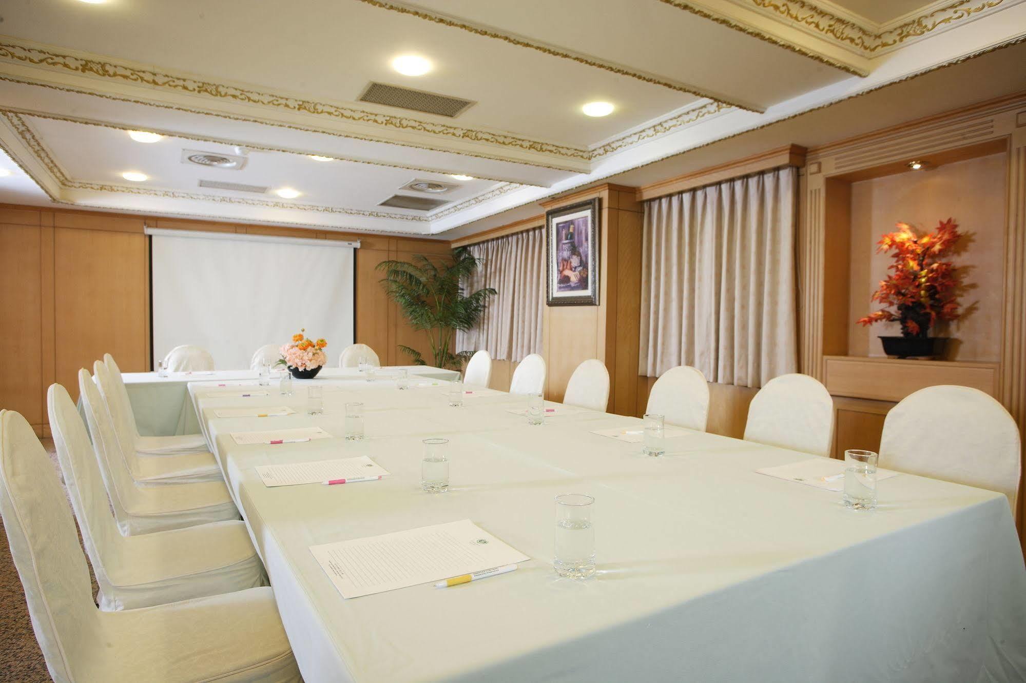 Kingdom Hotel Hsinchu City Exterior photo